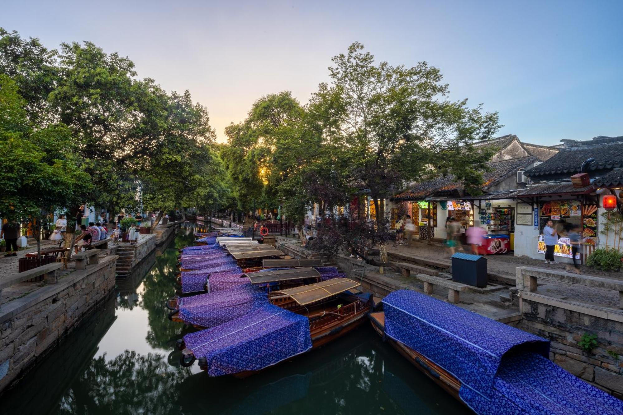 Tongli Slowlife River View Inn Сучжоу Экстерьер фото